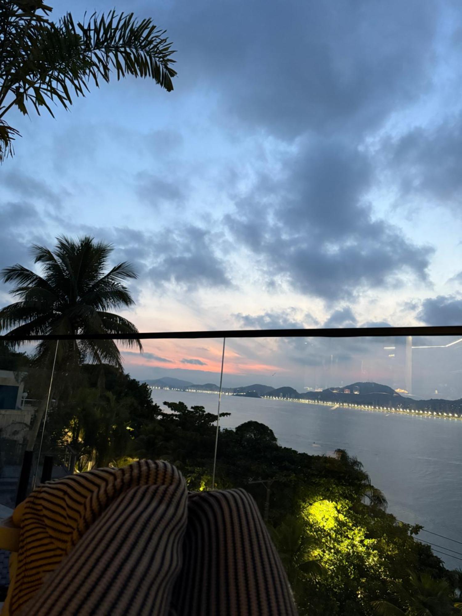 Hospedagem domiciliar Casamar Paraiso Na Com A Vista Do Mar Dos Sonhos Piscina E Guarujá